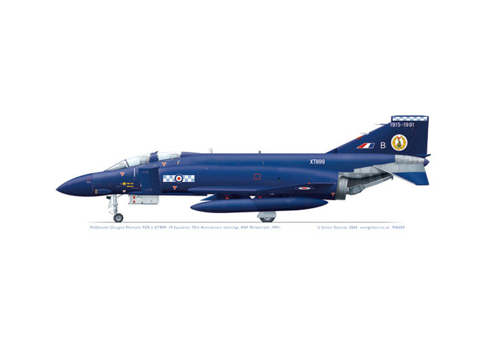 McDonnell Douglas Phantom FGR.2 XT899/B 19 Sqn